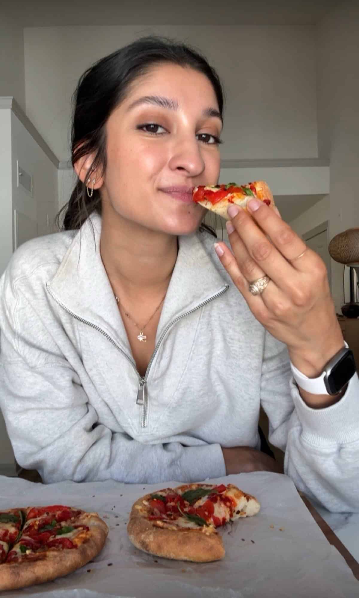 calabrian roasted red pepper personal pizza bite