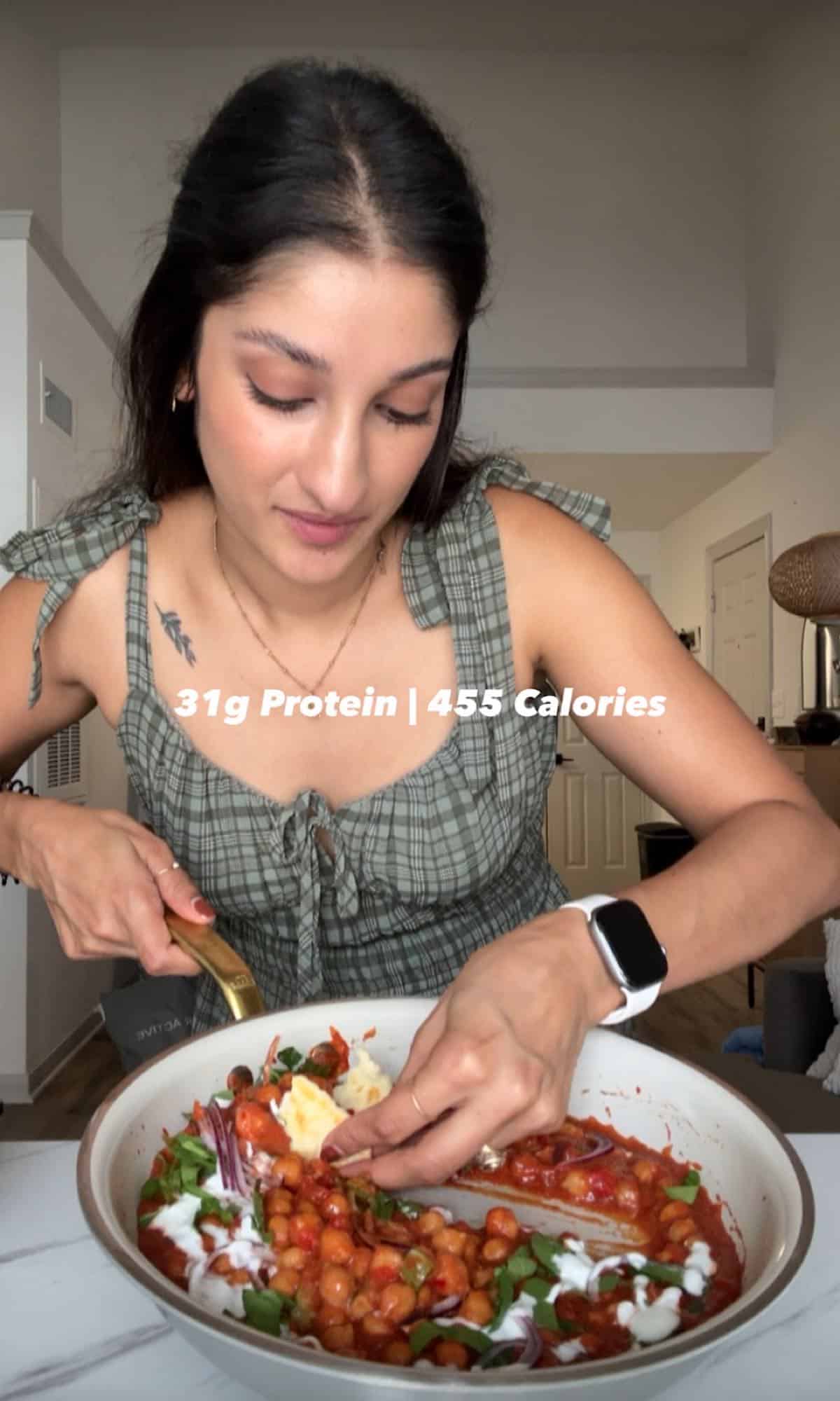 Roasted Red Pepper Chickpea Curry Bite