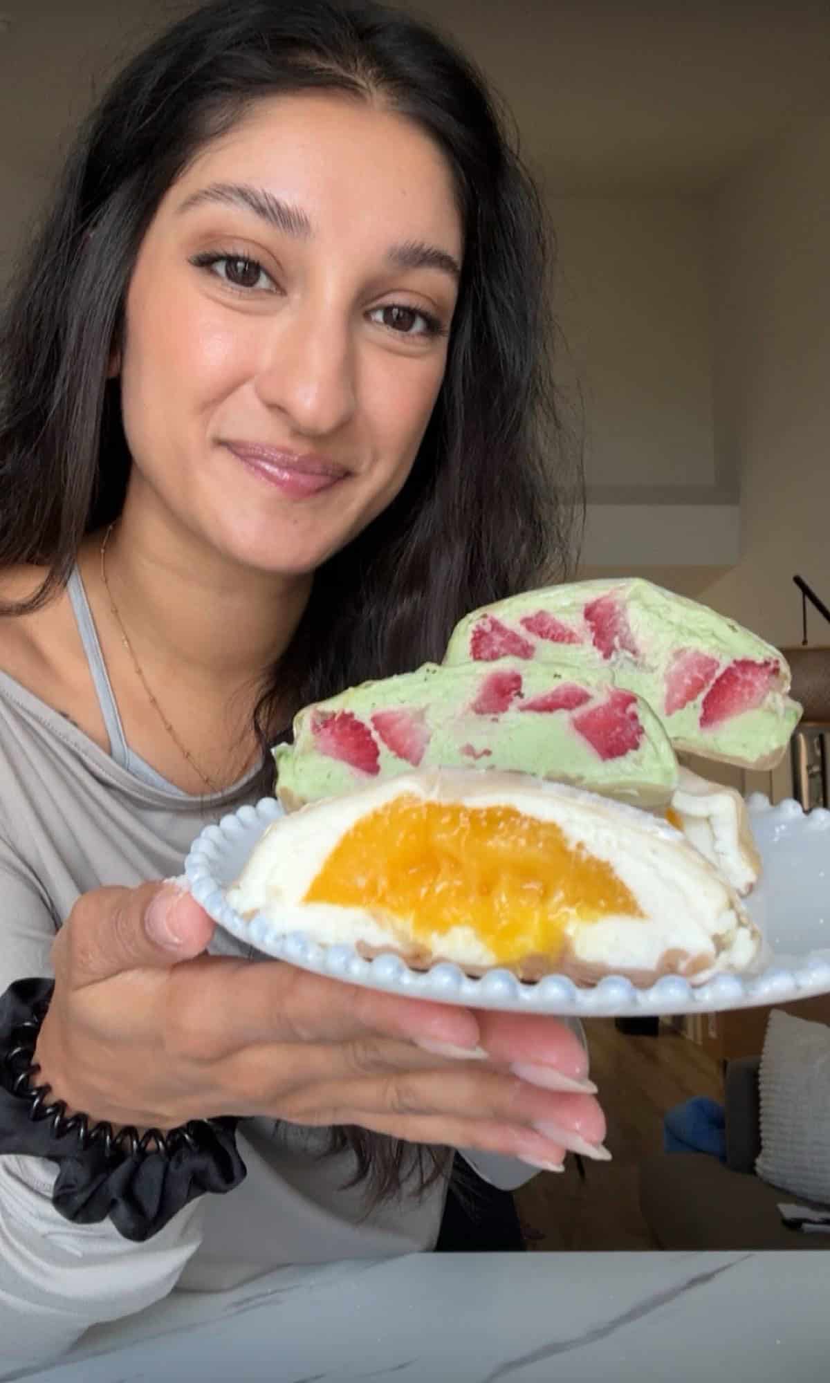 Viral Fruit Mochi 2 viral fruit mochi bite
